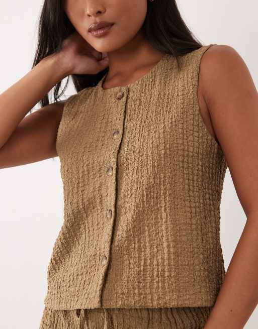 JDY Petite - Parte de un conjunto - Chaleco marrón de tejido texturizado, 3 de 4