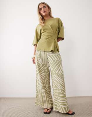 Jdy Petite Pull On Pants In Green