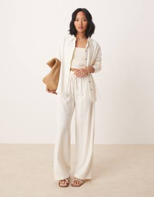 Jdy Petite Relaxed Linen Mix Shirt In White