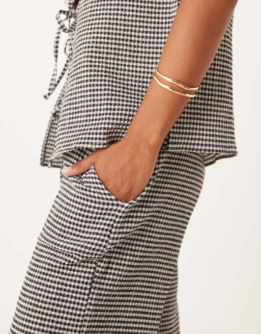 JDY Petite seersucker wide leg trousers co-ord in black gingham, 3 of 5