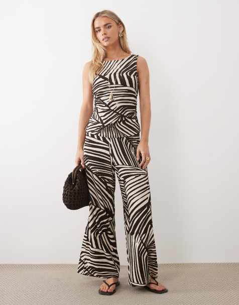 JDY Petite sleeveless top & pull on trousers co-ord in brown abstract print - view 1