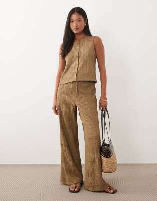 Jdy Petite Textured Tailored Trousers Co-ord In Brown
