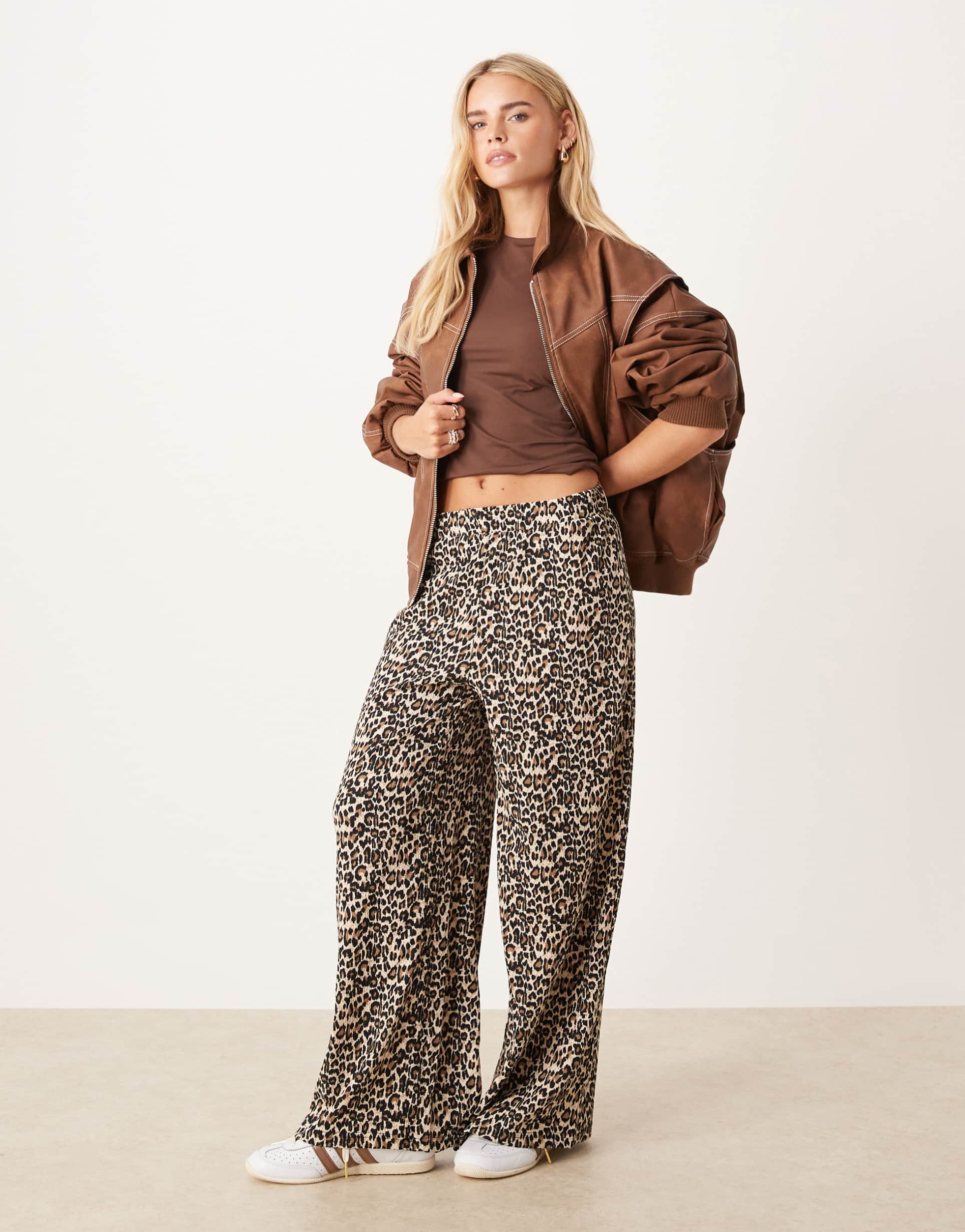 jdy petite textured wide leg pants in leopard print
