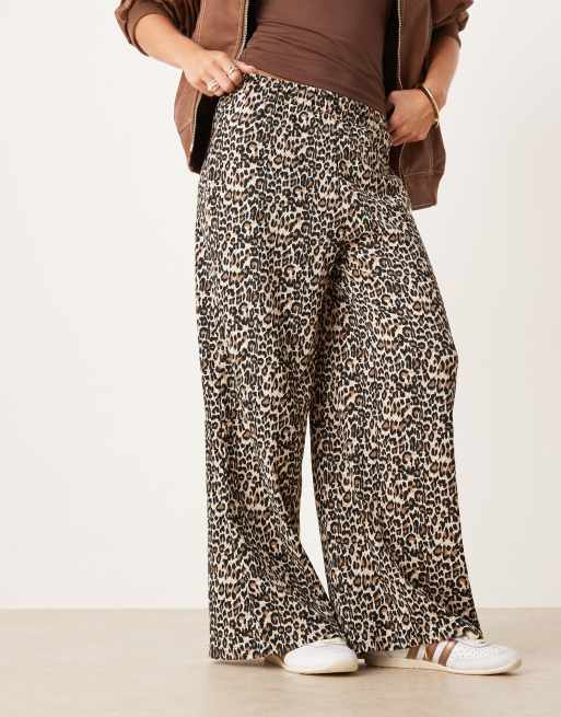 JDY Petite textured wide leg pants in leopard print, 2 of 5