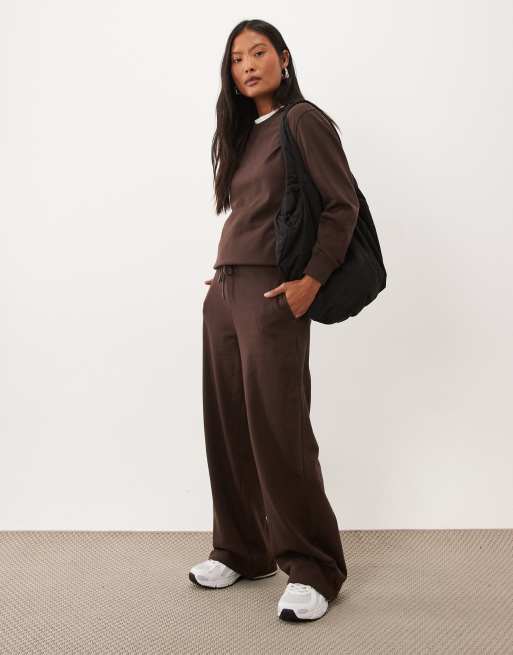 JDY Petite jersey sweatshirt & wide leg sweatpants set in chocolate brown, 3 of 3
