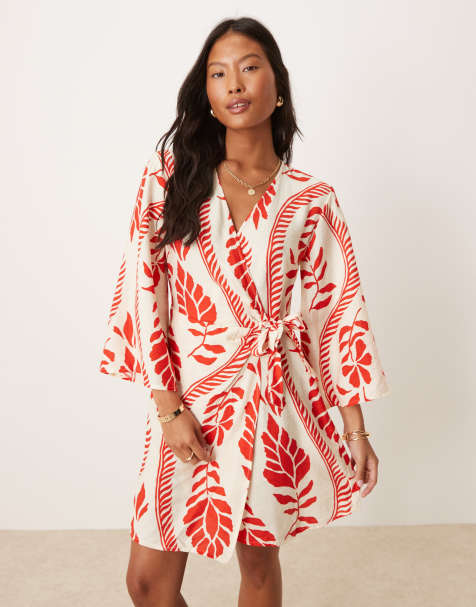 JDY Petite wrap kimono dress in beige red floral print - view 1