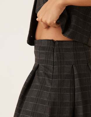 Jdy Pleated Mini Skirt In Black