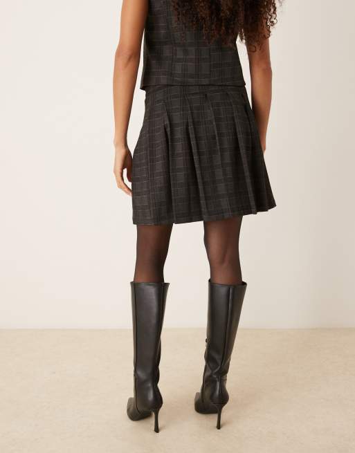 JDY pleated mini skirt in dark gray plaid - part of a set, 3 of 5