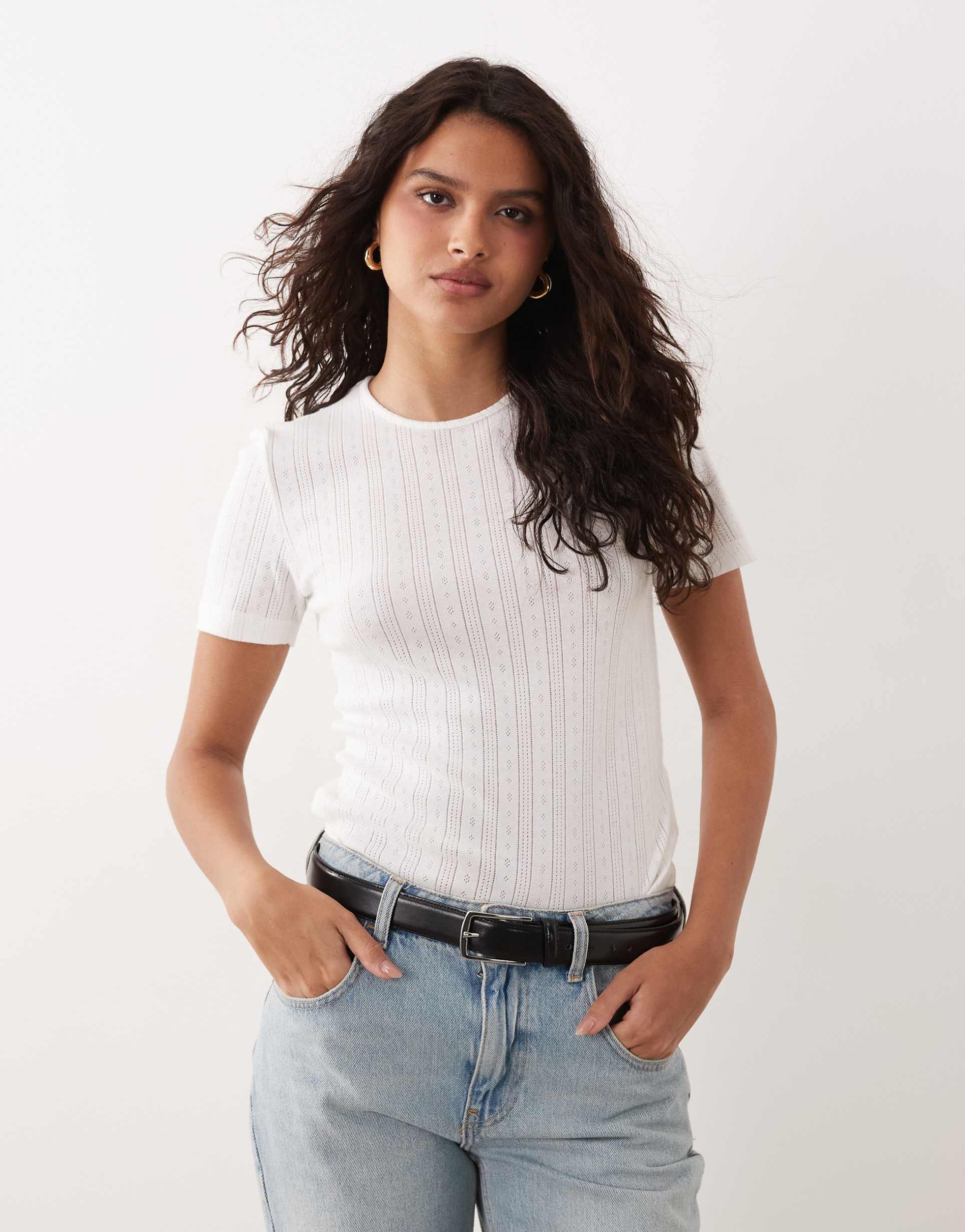 jdy pointelle t-shirt in white