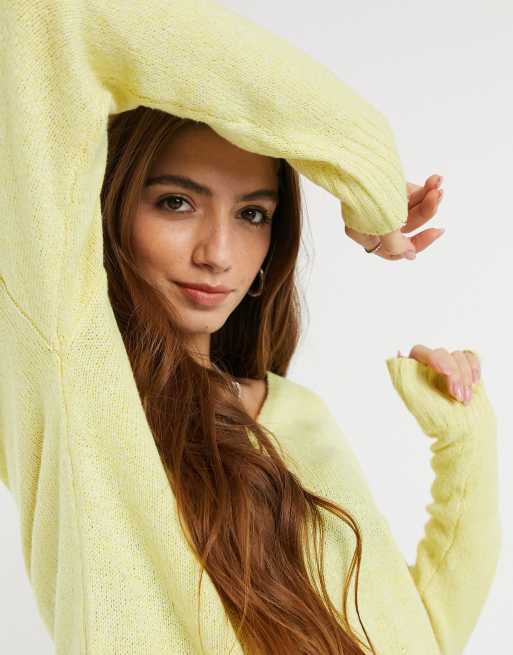 Pull jaune pale hotsell