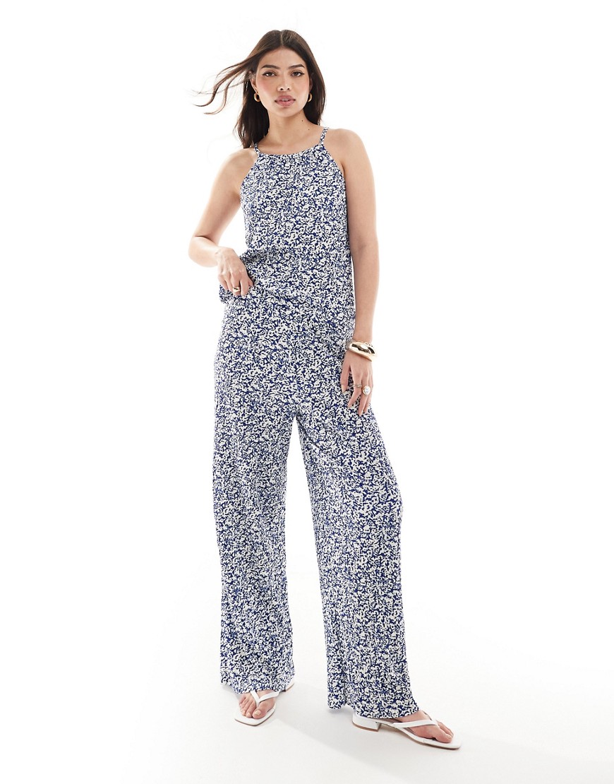 pull on wide leg plisse pants in white & blue abstract print - part of a set