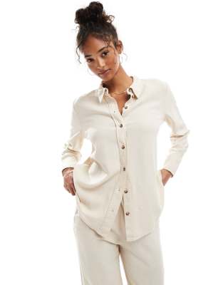 jdy relaxed linen mix shirt in stone - part of a set