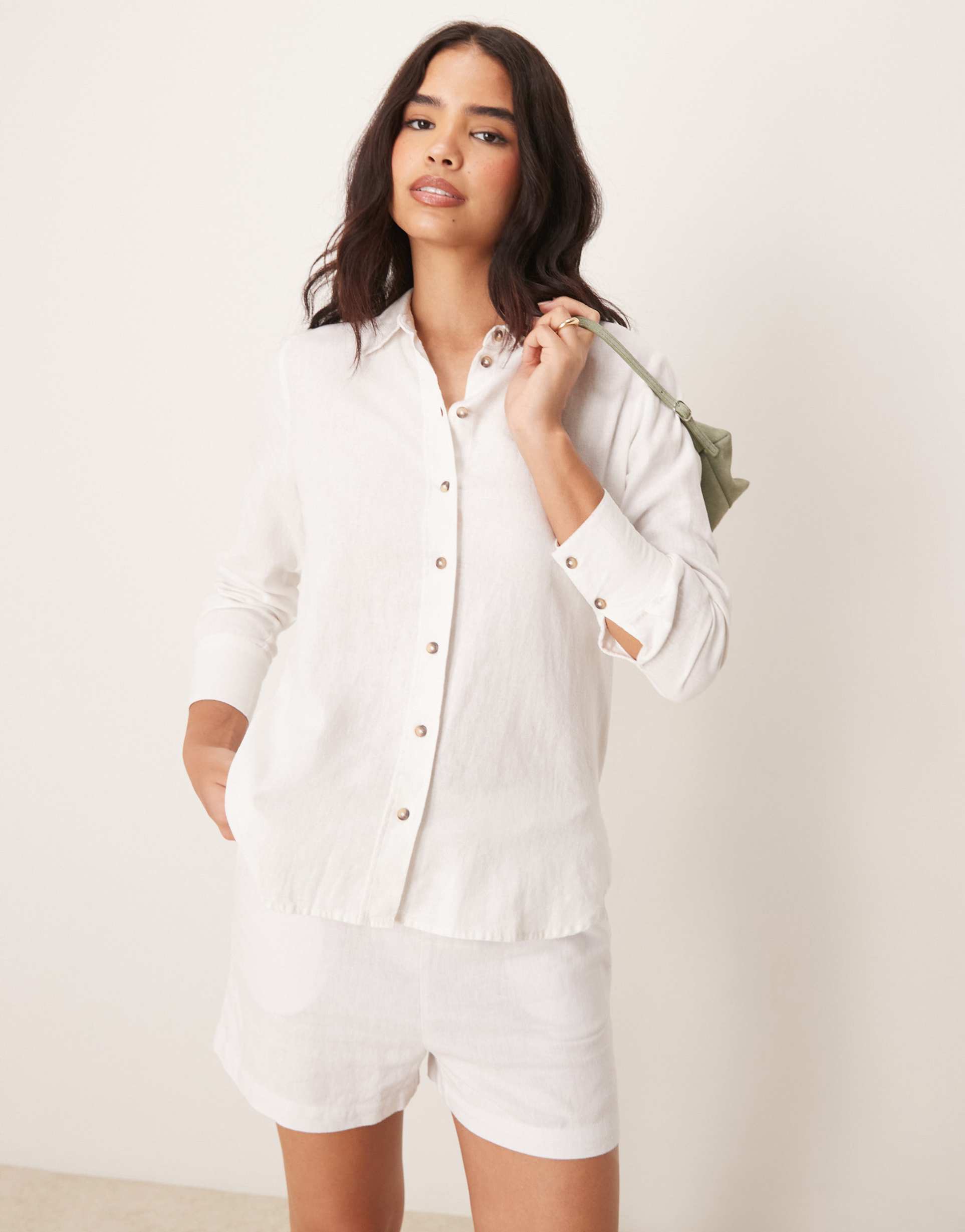 jdy relaxed linen shirt in white - part of a set