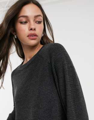 gray ribbed sweater