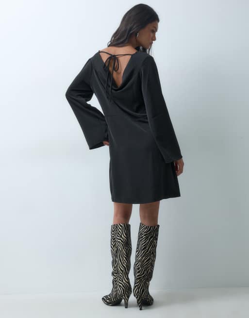 JDY robe courte à dos nu noire, 4 de 5
