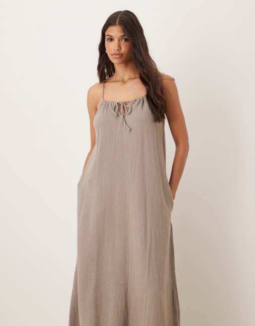 JDY - Robe longue et sans manches en gaze avec liens noués à l'avant - Marron, 2 de 4
