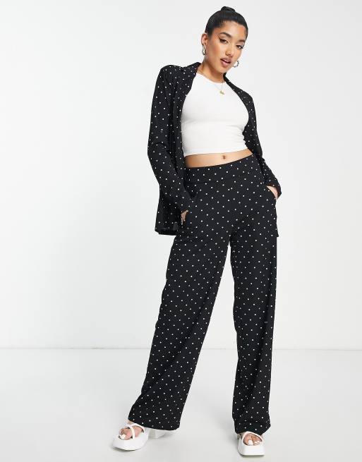 JDY - Ruimvallende blazer in zwarte stippen, deel van co-ord set