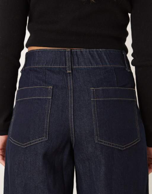 JDY Sansa stitch detail high waist barrel jeans in dark blue, 4 of 5
