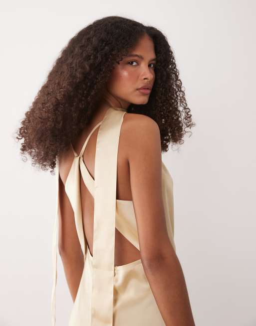 JDY – Satin-Maxikleid in blassem Zitronengelb mit Wasserfallausschnitt, Rückenausschnitt und Schal, 4 von 4