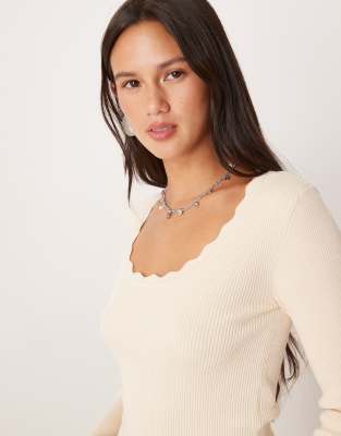 scallop edge long sleeve top in beige-Neutral