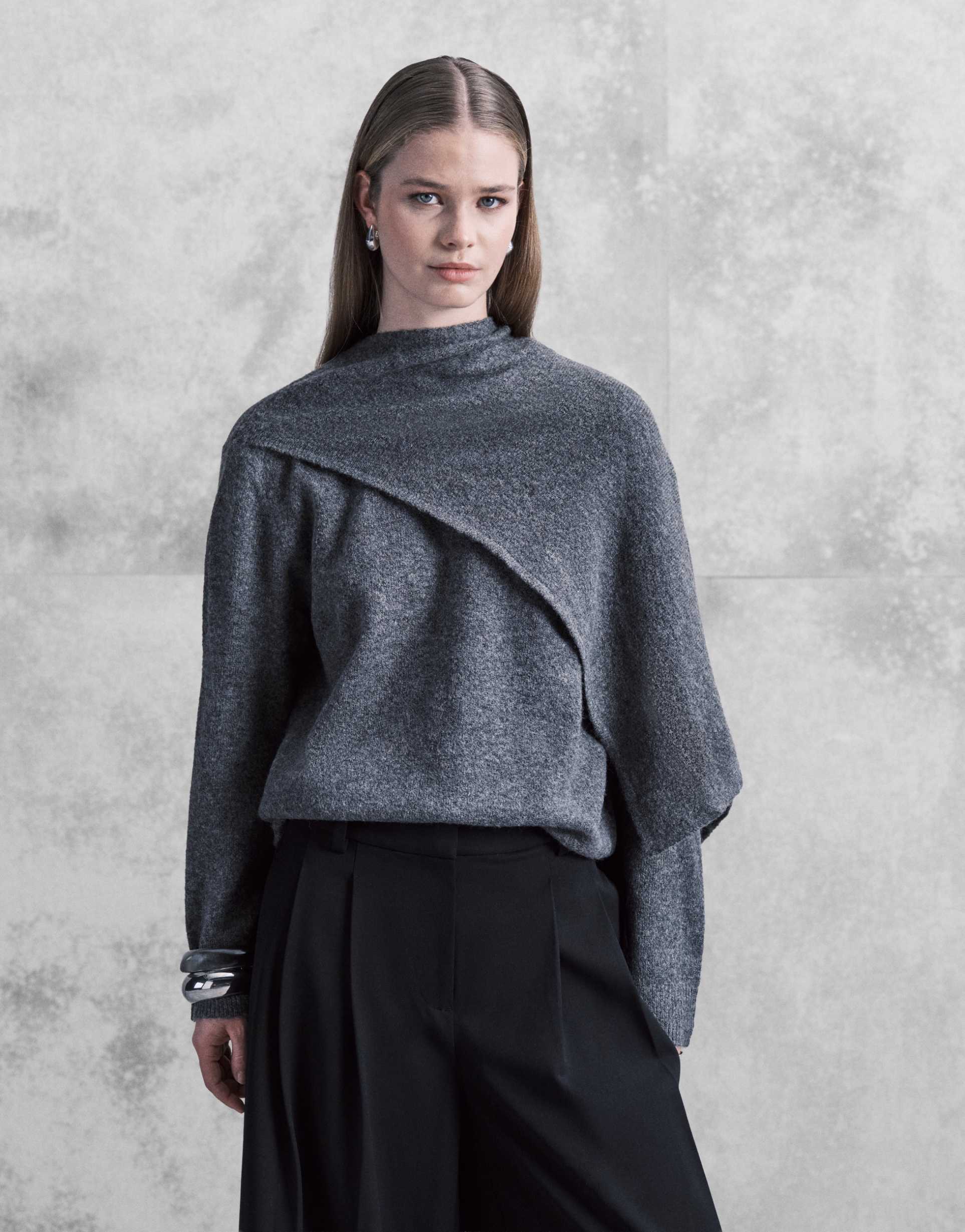 jdy scarf detail knit sweater in dark gray