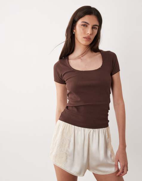 JDY scoop neck t-shirt in brown - view 1