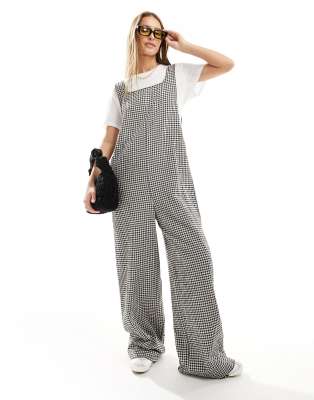 seersucker jumpsuit in black check