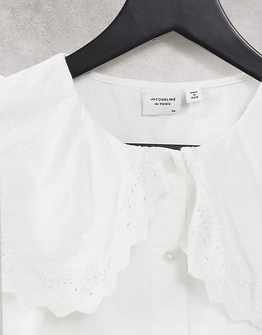 Shirts & Blouses/JDY shirt with oversized collar in white 