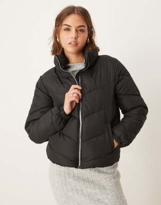 JDY short padded jacket in black