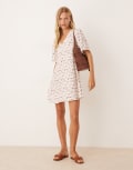 [JDY] JDY short sleeve flower print mini dress in white XS WHITE