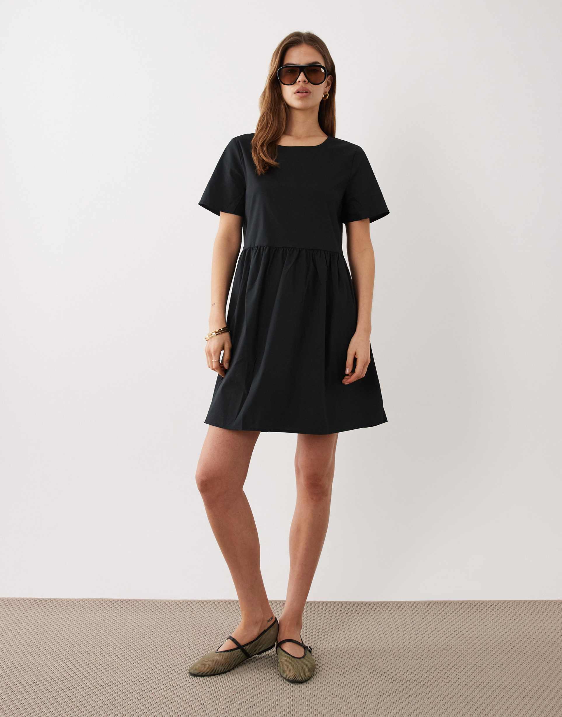 jdy short sleeve mini dress in black