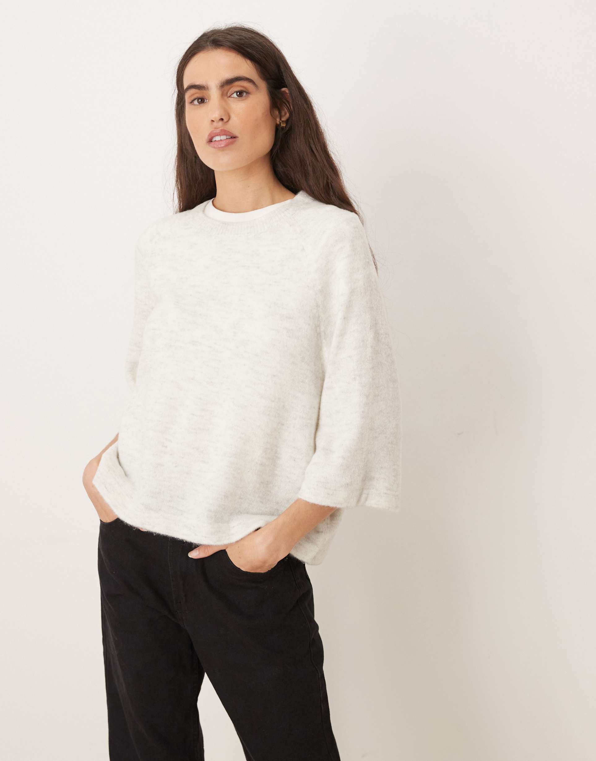 jdy short sleeve sweater in white