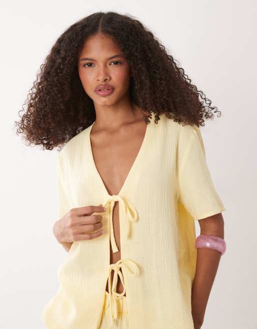 JDY short sleeve tie front cheesecloth shirt in buttermilk (part of a set), 3 of 4