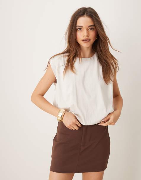 JDY sleeveless bubble hem top in white - view 1