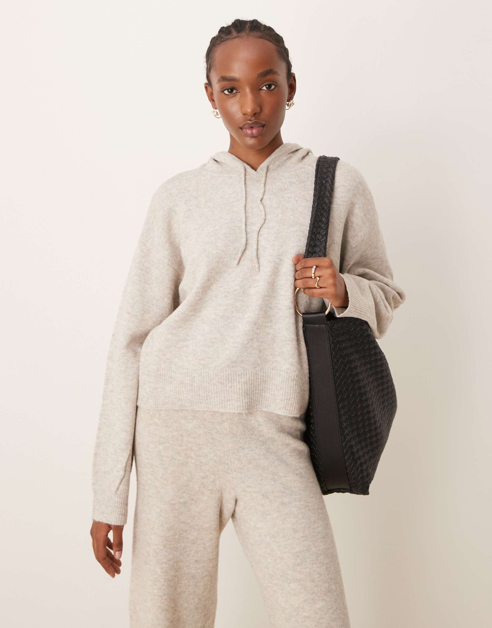 jdy slouchy knitted hoodie in cream - part of a set