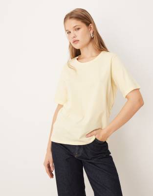 JDY - T-Shirt in Buttermilch-Gelb