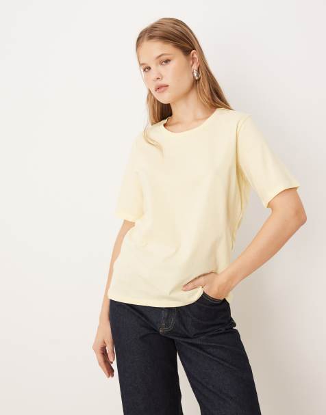 JDY T-shirt in buttermilk - view 1