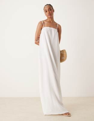 JDY Tall - Ärmelloses Maxikleid aus Musselin in Wollweiß