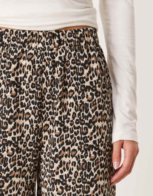 JDY - Tall - Broek met wijde pijpen en textuur in luipaardprint, 2 van 5