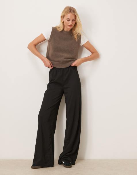 JDY Tall - Broek met wijde pijpen en textuur in zwart - view 1