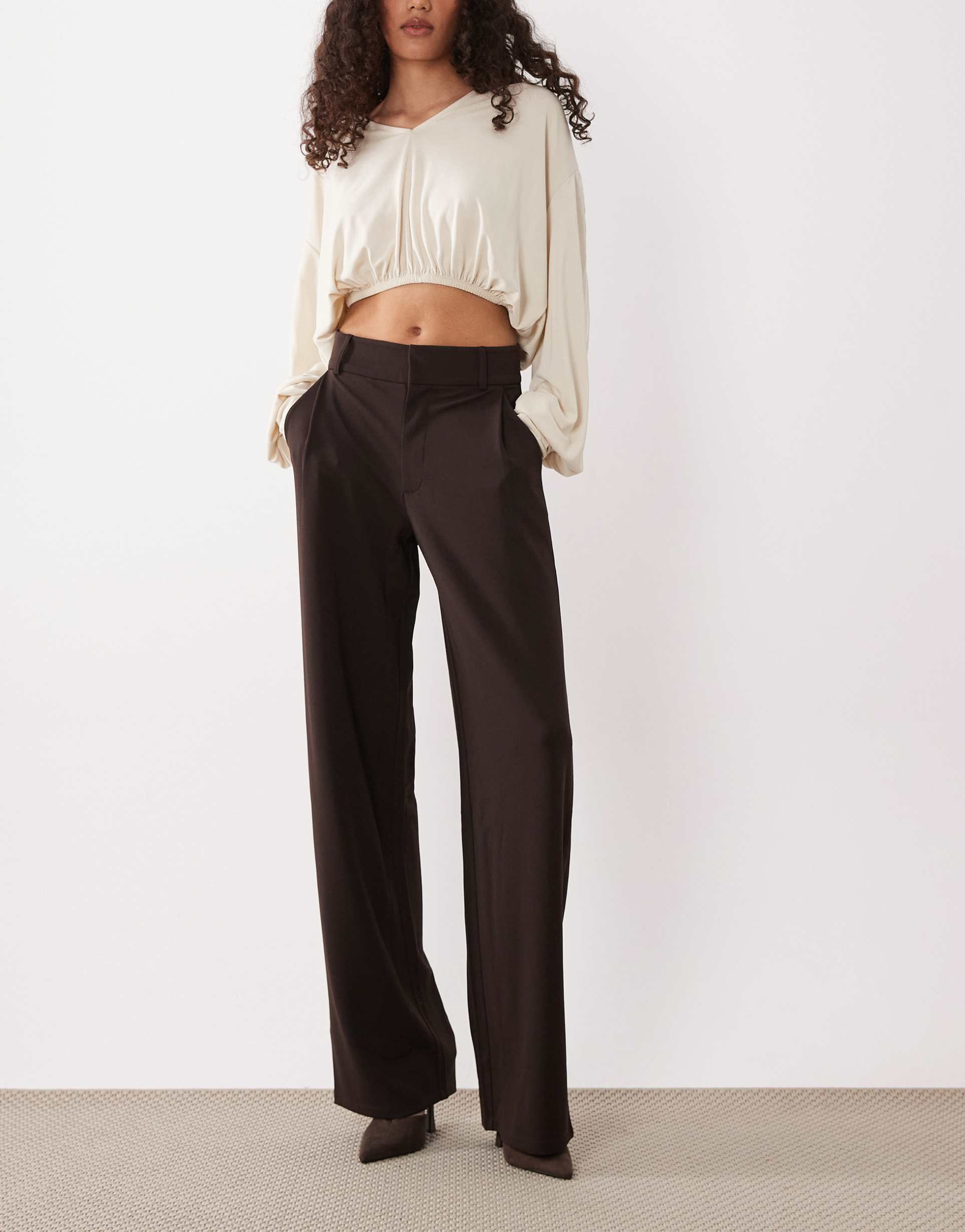 jdy tall button detail wide leg dad pants in chocolate brown