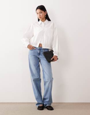 JDY Tall - Gerade geschnittene Jeans in Hellblau mit niedrigem Bund