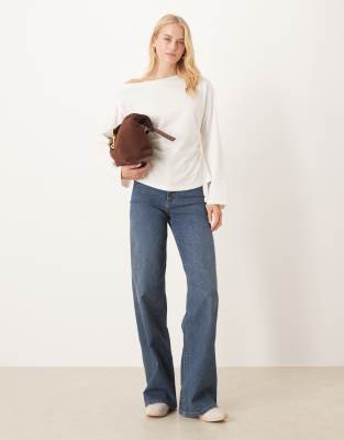 JDY Tall - Jeans in Dunkelblau mit weitem Schnitt und hohem Bund