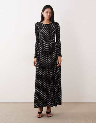 JDY Tall - Maxikleid in Schwarz mit Polka Dots