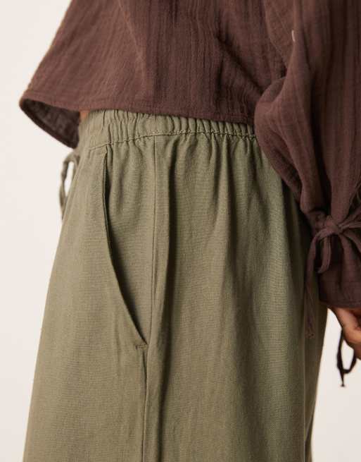 JDY Tall - Pantaloni a fondo ampio in lino kaki, 3 di 5