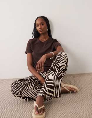 Jdy Tall Pull On Pants In Brown