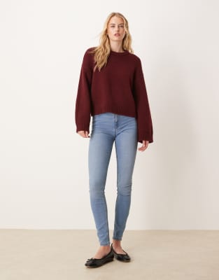 JDY Tall - Skinny-Jeans in Mittelblau mit hohem Bund