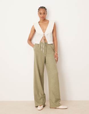 wide leg pants in green stripes