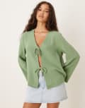 [JDY] JDY tie front cheesecloth shirt in dark green M Hedge green