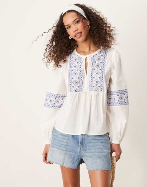 JDY tie front embroidery details top in white - view 1